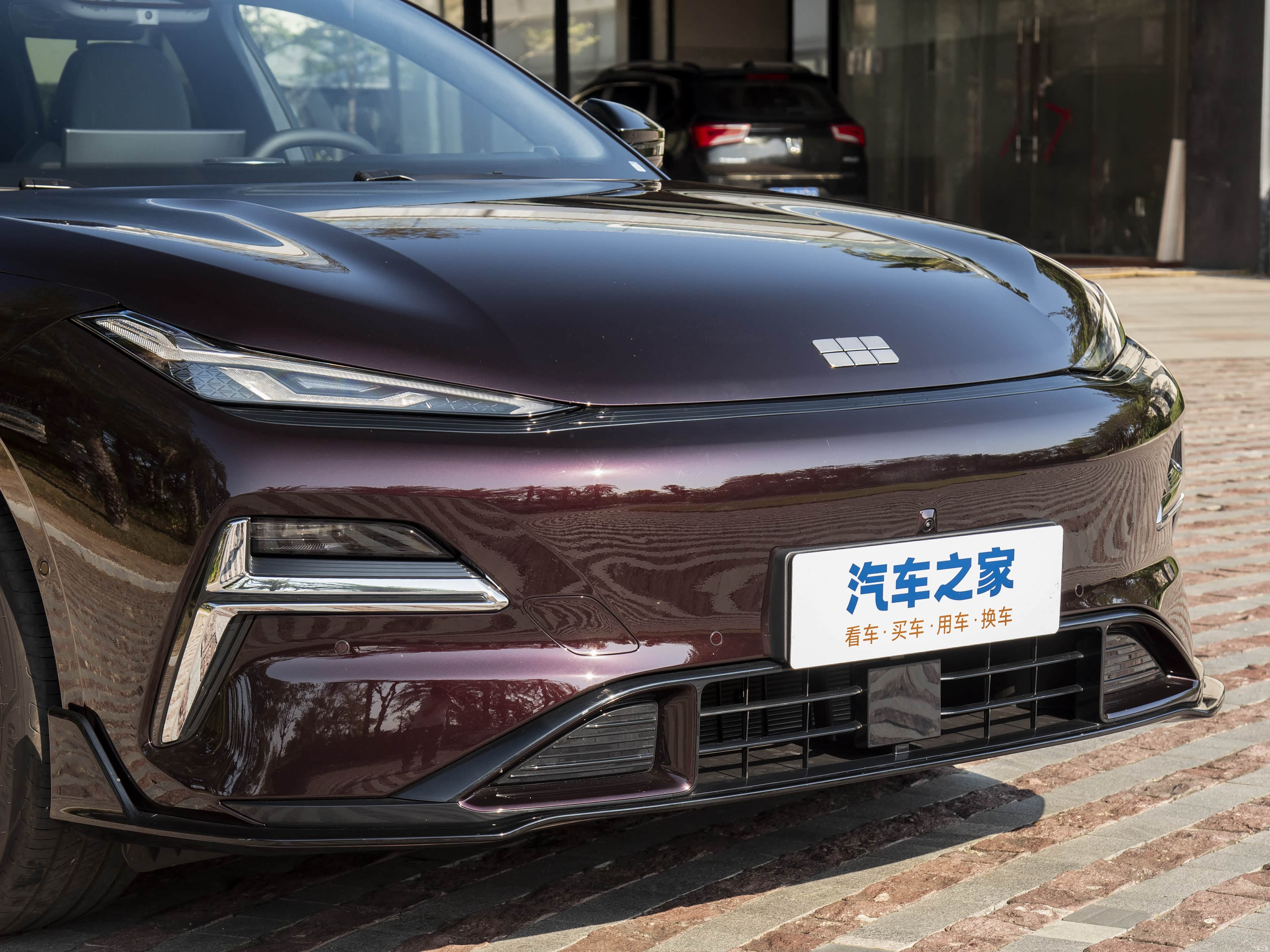 银河星耀8 2026款 225km EM-P 远航家星河版+耀夜套装 吉利银河 16/132张图片大全_汽车细节图库-汽车之家