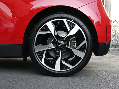 2026�� 463km COOPER SE ������