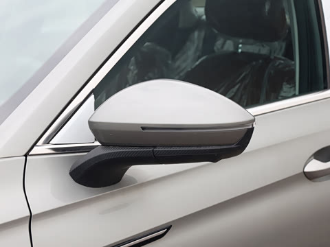 2026�� ������ 1.6T �