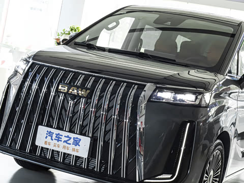 2026�� ���̰� 230����� 7��