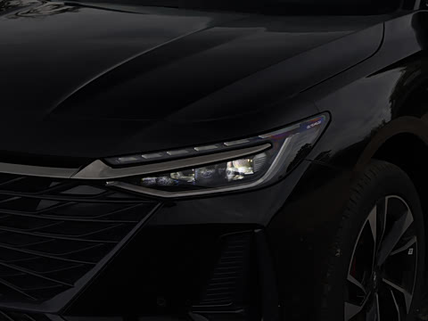 2027�� ������ 2.0T ��