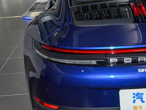 2025�� Carrera 3.0T