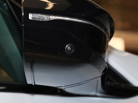 2025�� M50 xDrive