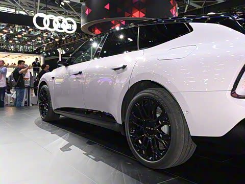 2026�� �ն�����quattro��