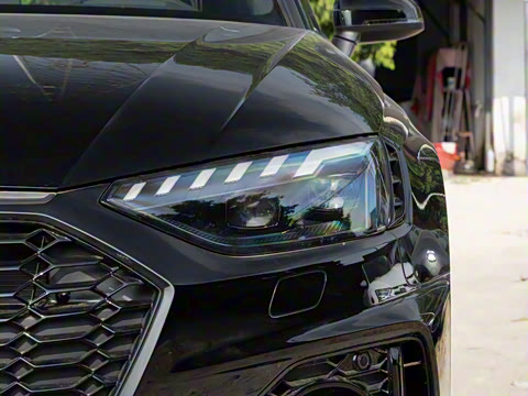 2026��  RS4 Avant �����