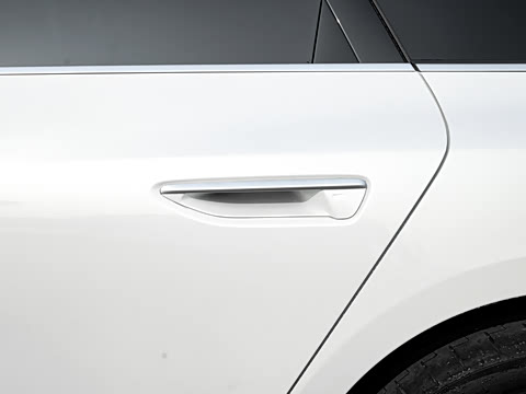 2026�� 2.0T quattro ������