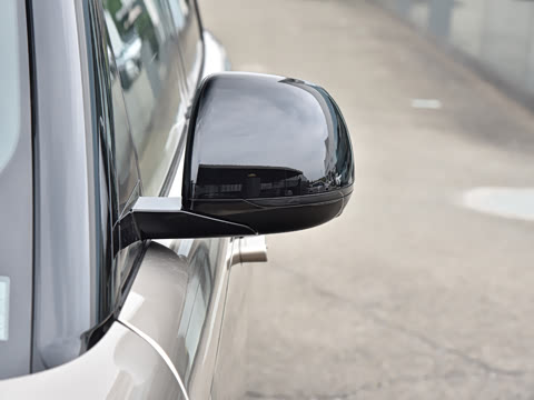 2026�� 3.0 L6 400PS HSE�����