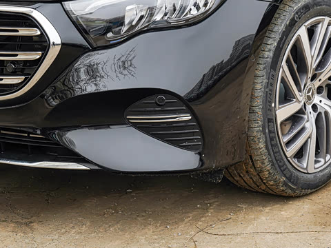 2026�� �Ŀ� E 300 L ʱ����