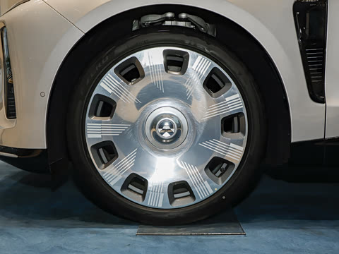 2025�� 102kWh ��ƽ���ر��