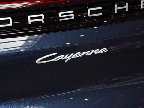 2026�� Cayenne Coup�� 3.0T