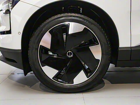 2025�� ������������ Ultra