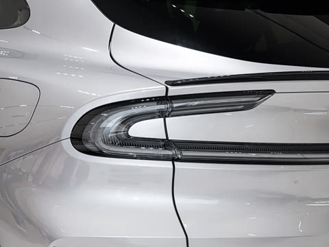 2025�� ������������Pro��