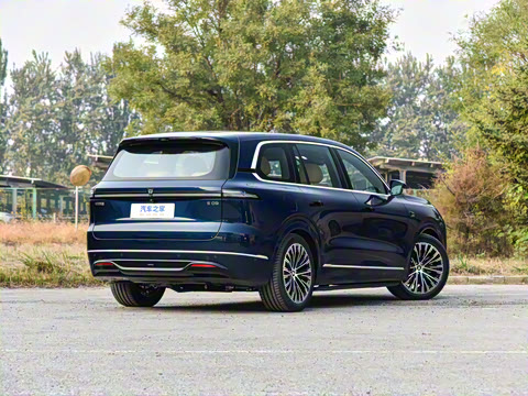 2025�� ����Ultra+