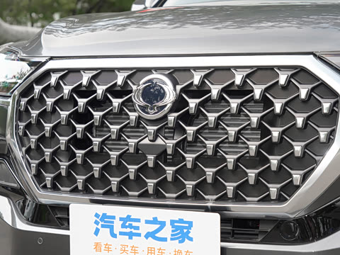 2025�� 2.2T  ������Խ�� 5�� ����