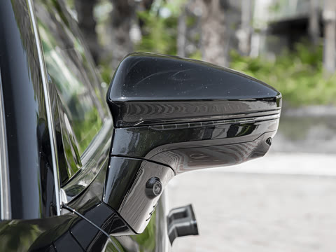 2026�� 225km EM-i Զ�����ǺӰ�