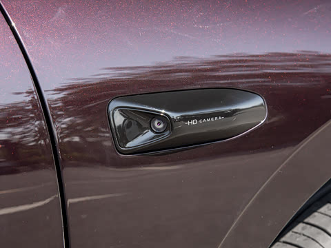 2026�� 225km EM-i Զ�����ǺӰ�