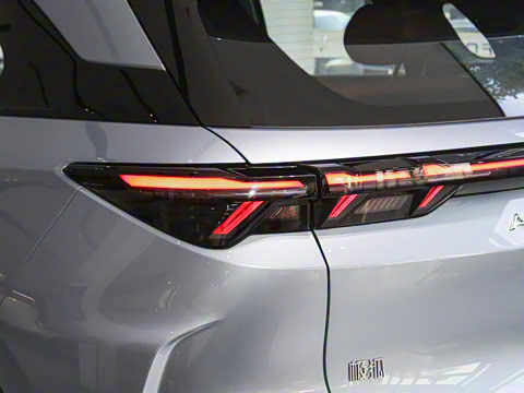 2026�� ���� 560 Ԫ�����а�