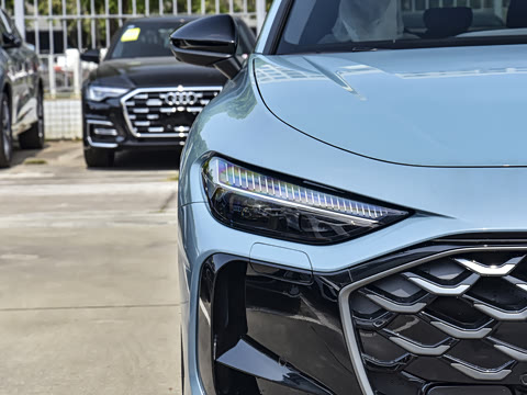 2026�� TFSI quattro 200kW �콢��