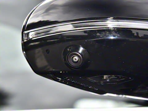 2026�� E 300 L ������