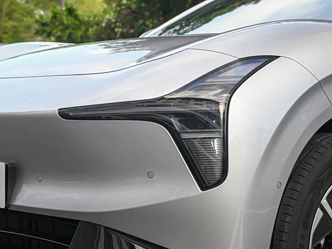 2026�� ���� 525 Ultra SE 