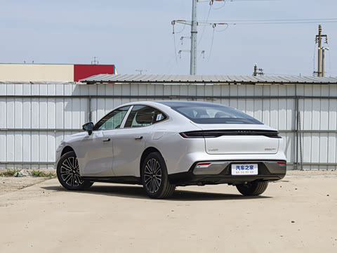 2026�� 225km EM-i Զ���Һ�����