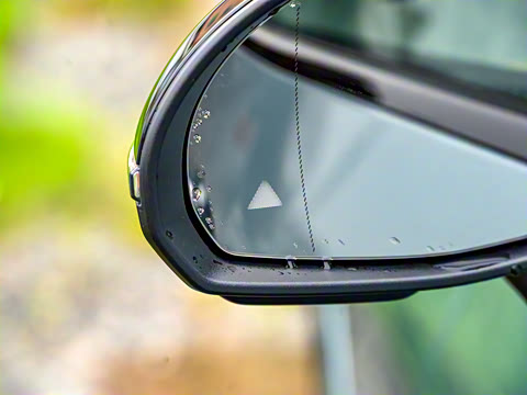 2025�� �Ŀ� GLC 300 4MATIC ����SUV