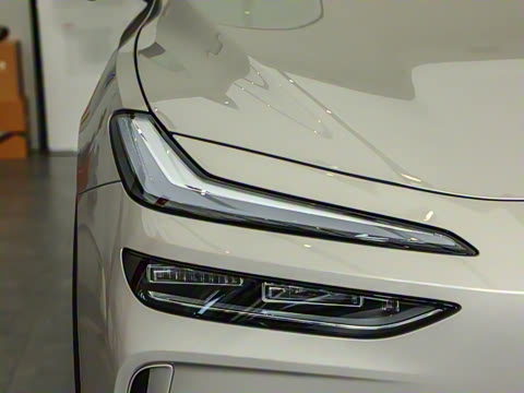 2025�� 60kWh ������