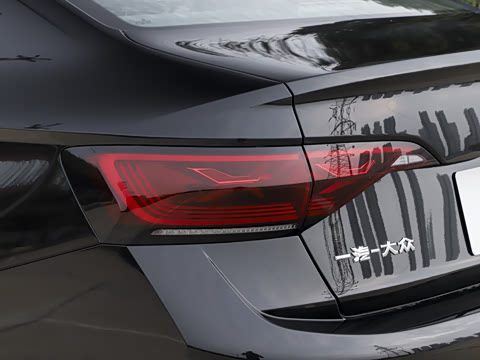 2026�� �Ŀ� 3000������ѡ�� 300TSI DSG ��Խ��