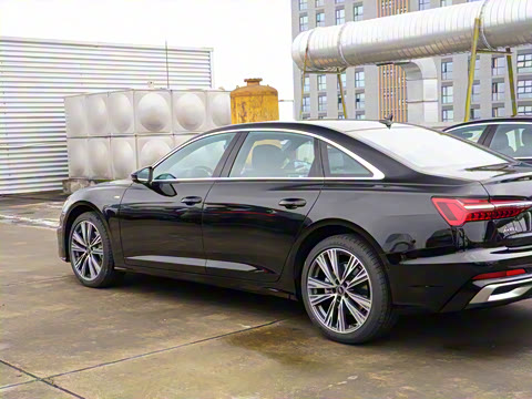 2026 45 TFSI quattro ѡ