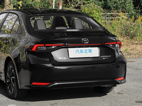 2026�� 1.8L ˫�� ��Ӣ��