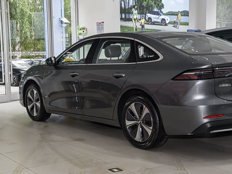 2026�� EV 550km ������