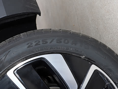 2026�� 300TSI �������°�