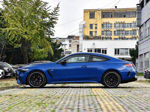 2025 Ŀ AMG CLE 53 4MATIC+ ܳ