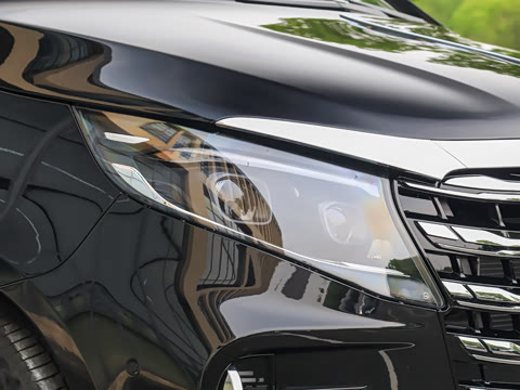 2026�� 2.0T ����M900