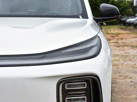 2025�� 215����������