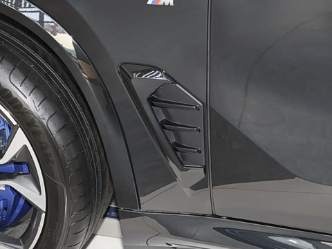 2026�� �Ŀ� xDrive 40Li M�˶���ҹ��װ