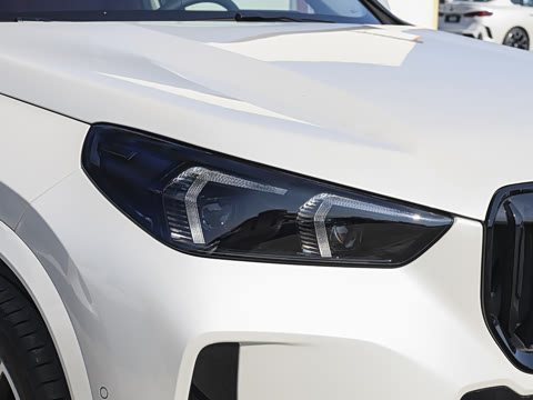 2025�� xDrive25Li M�˶���ҹ��װ