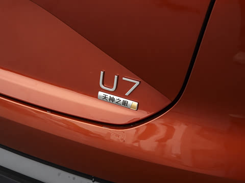 2026�� PHEV ����������