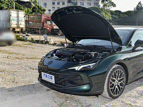 2026�� 2.0T 405 AT������