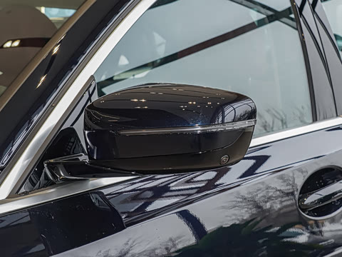 2026�� 325Li M�˶���װ