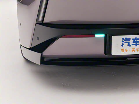 2025�� 750 ���������� Ultra