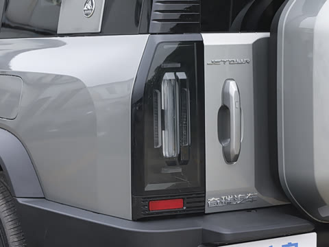 2026�� PLUS 2.0TD XWD���� 7��