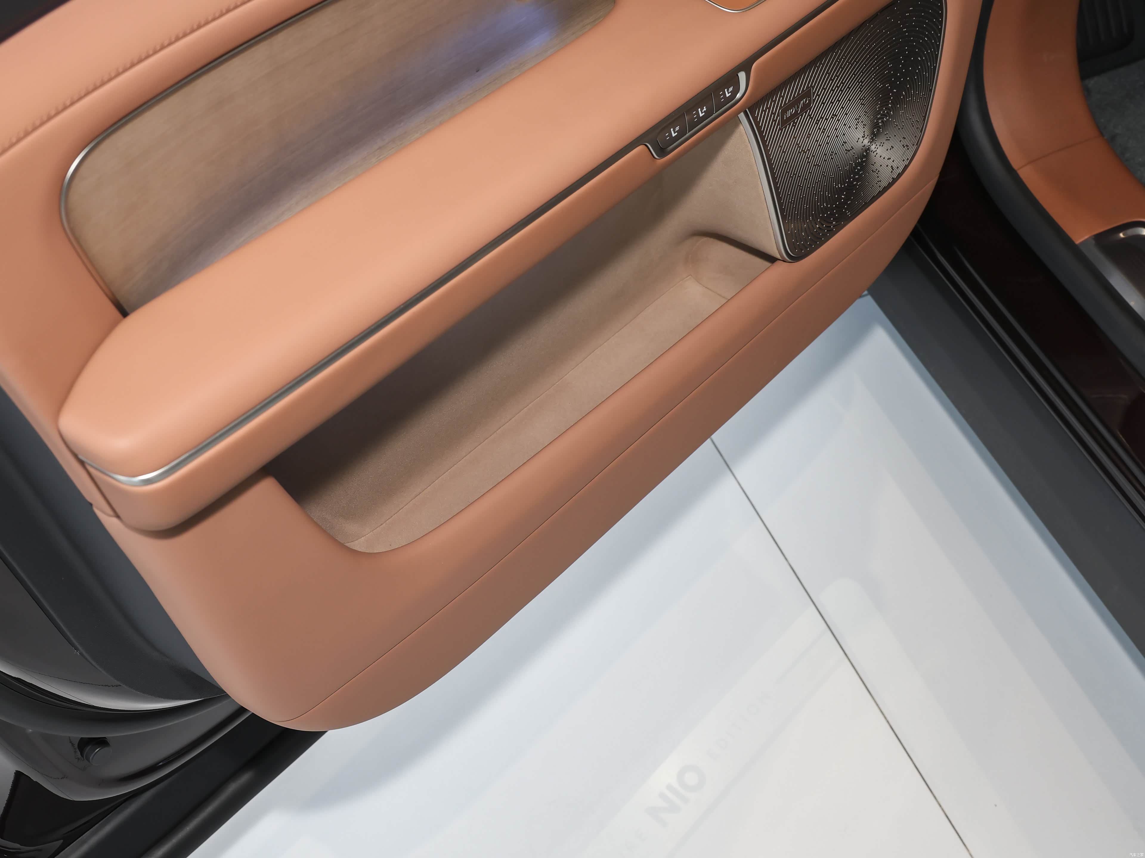 Nio ES8, миниатюра 27