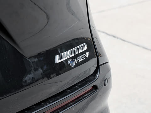 2027�� 2.5L ˫��������������