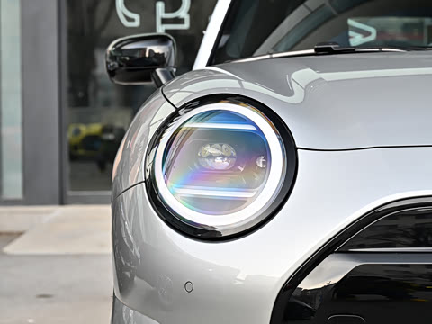 2026�� 463km COOPER SE ������