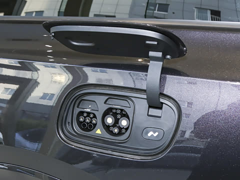 2025�� Max ������