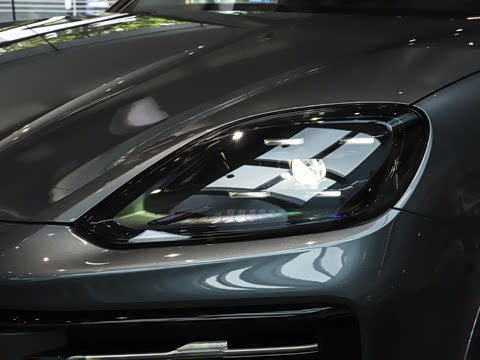 2025�� Cayenne 3.0T ���ΰ�