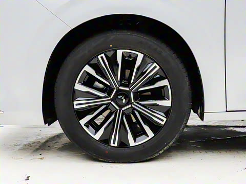 2025�� 1.5T CVT ��Ӣ��