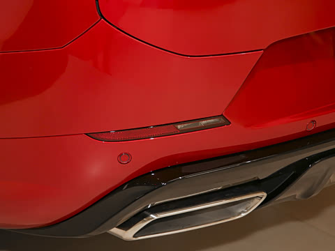 2025�� 400PS Dynamic HSE