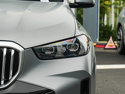 2025�� xDrive 30Li ������M�˶���ҹ��װ